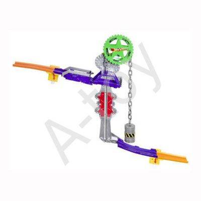 купить Hot Weels серия Настенные треки, Игровой набор Супер-гонки