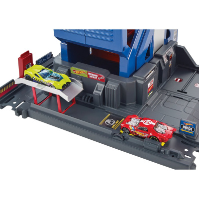 купить Набор игровой Hot Wheels Сити Мега-гараж FTB68