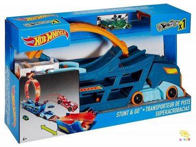 купить Автовоз-трансформер Трюки и Гонки на 19 машин DWN56