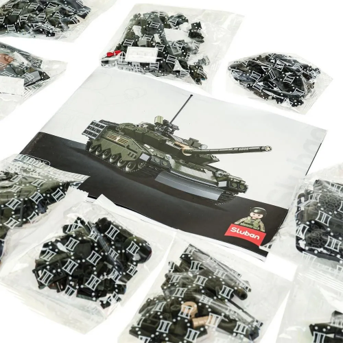 купить Конструткор Sluban ТАНК с фигурками, 798дет. M38-B1178 