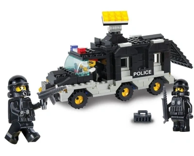 купить Конструктор Sluban "Транспортное средство команды", серия "Полиция", 206 деталей 