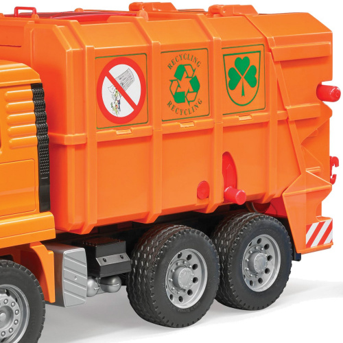 купить Bruder 03-760 Мусоровоз Bruder MAN TGA (цвет оранжевый)