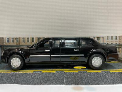 купить Технопарк Лимузин, металлическая модель (чёрный, свет-звук, 18 см), LIMO80208-18SL-MIX-b