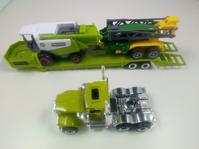 купить Технопарк, Набор из металлических машин СЕЛЬХОЗТЯГАЧ С ПРИЦЕПОМ и комбайном (27 см), 82014-2R-KOM