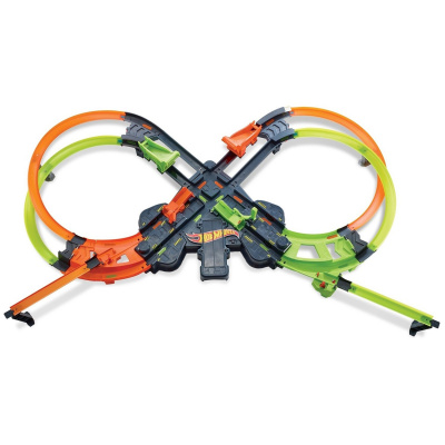 купить Конструктор трасс Hot Wheels Грандиозные столкновения GFH87