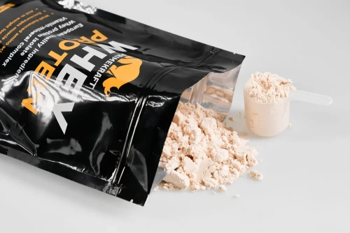 купить Протеин Prime Kraft Whey, 900 г с витаминами и минералами, Клубника-Банан 900 г