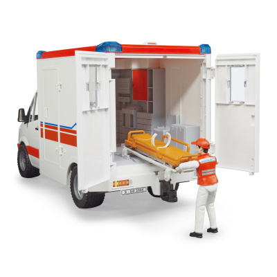 купить Скорая помощь Bruder MB Sprinter с фигуркой водителя 02-536
