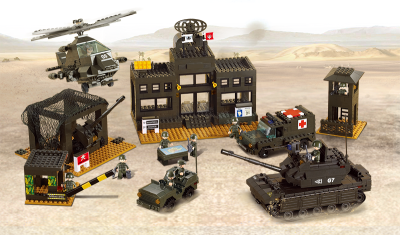 купить Sluban, Конструктор, серия Армия - Воинская часть (1096 дет)M38-B7100