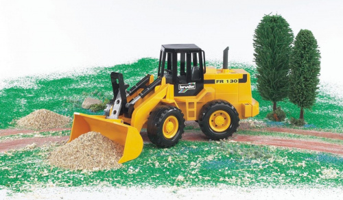 купить Bruder, Бульдозер колёсный FR 130, 02-425
