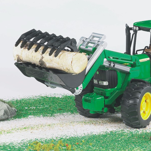купить Погрузчик колёсный John Deere 6920 с ковшом