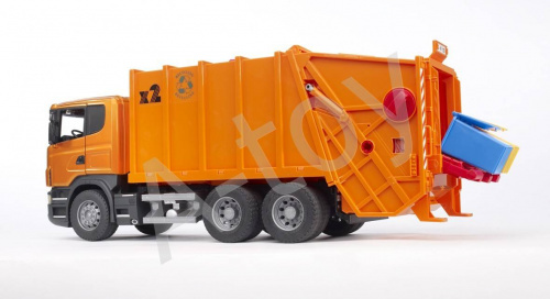 купить Мусоровоз Scania (цвет оранжевый) (подходит модуль со звуком и светом H)