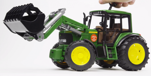 купить Погрузчик колёсный John Deere 6920 с ковшом