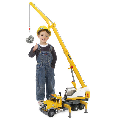 купить Bruder Автокран MACK 02-818